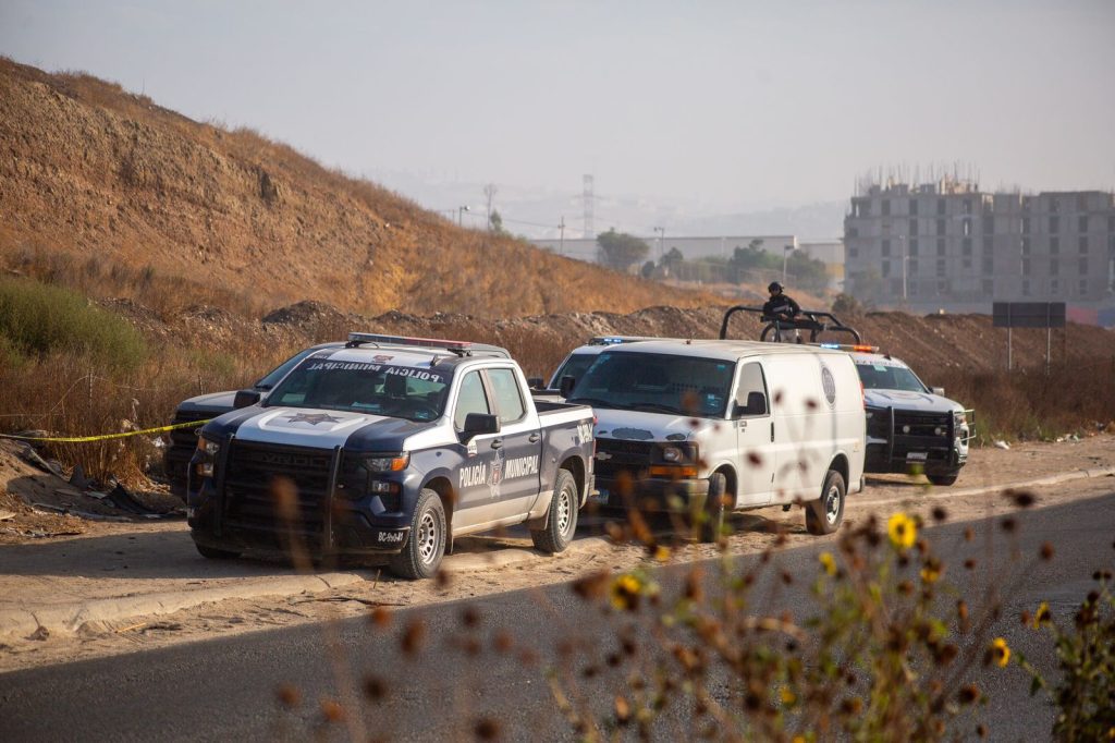 Convoy de policías fue atacado mientras realizaban un recorrido