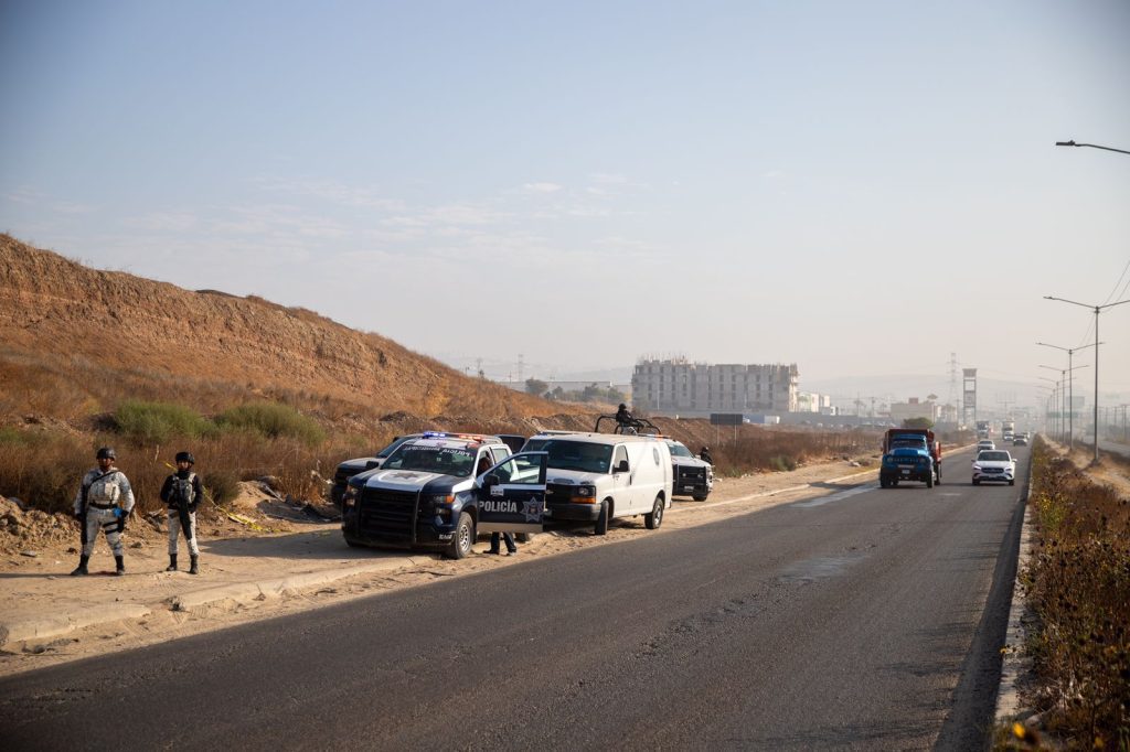 Convoy de policías fue atacado mientras realizaban un recorrido