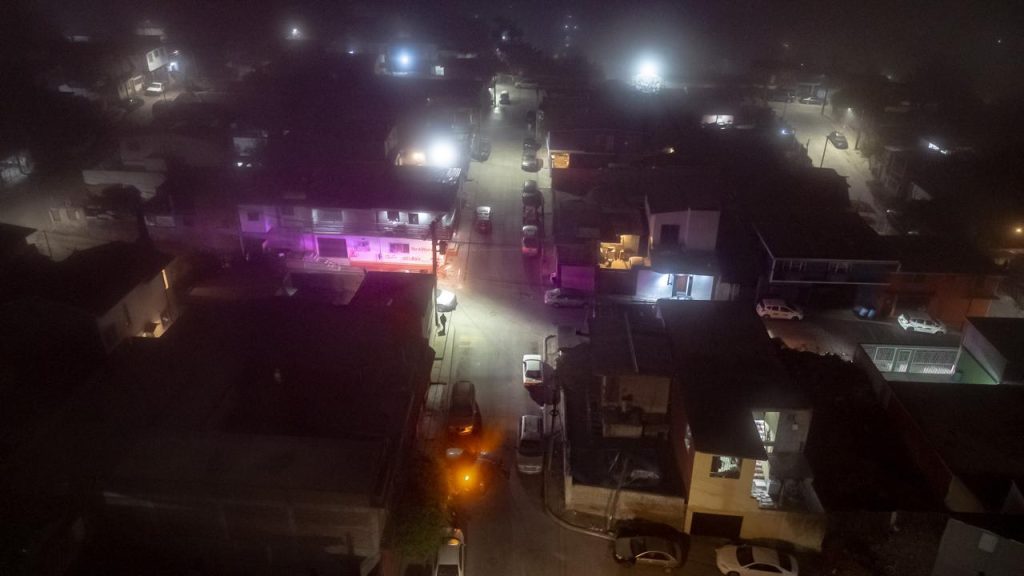 Convoy de policías fue atacado mientras realizaban un recorrido