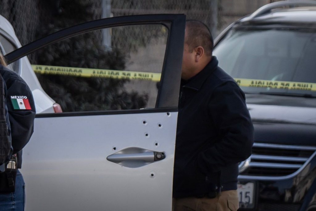 Mujer es asesinada a bordo de su vehículo en Playas de Tijuana