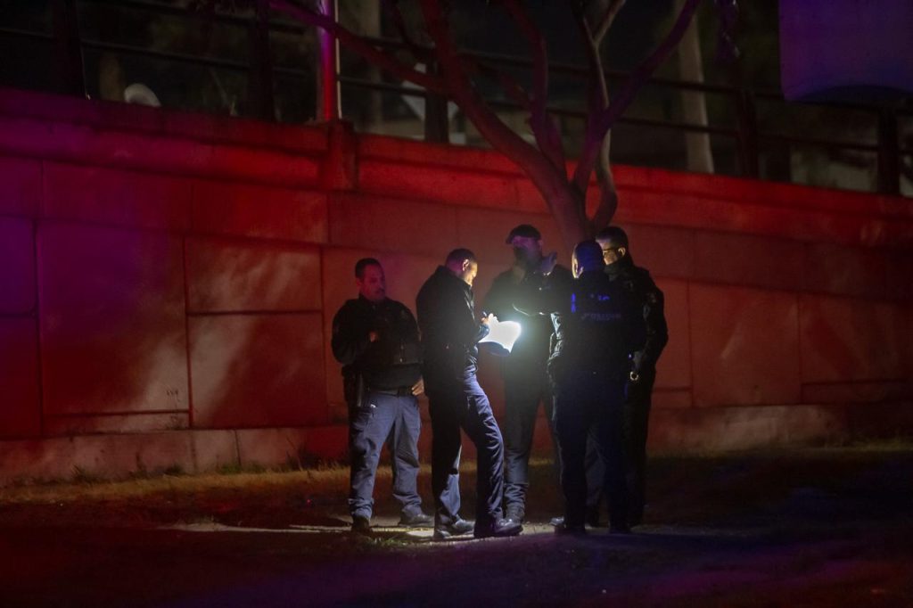 Matan a hombre abajo de un puente de la Vía Rápida Oriente