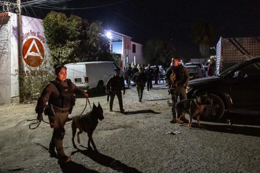 Ataque armado desata motín en centro de rehabilitación en Tijuana