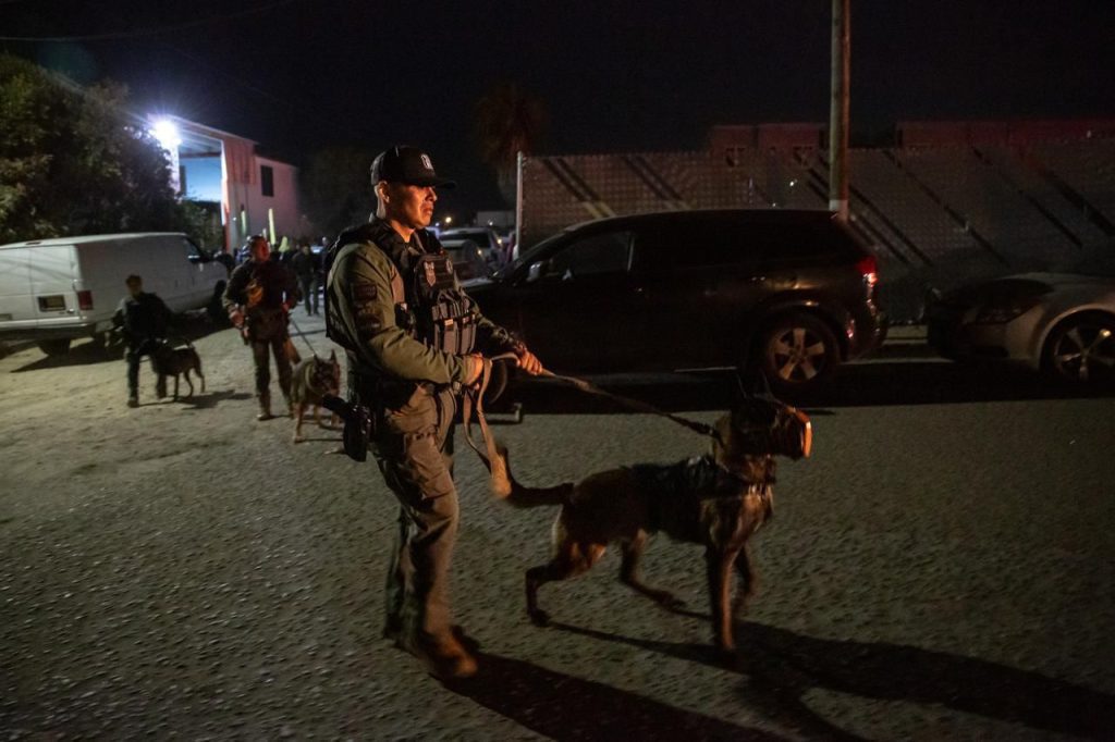 Ataque armado desata motín en centro de rehabilitación en Tijuana