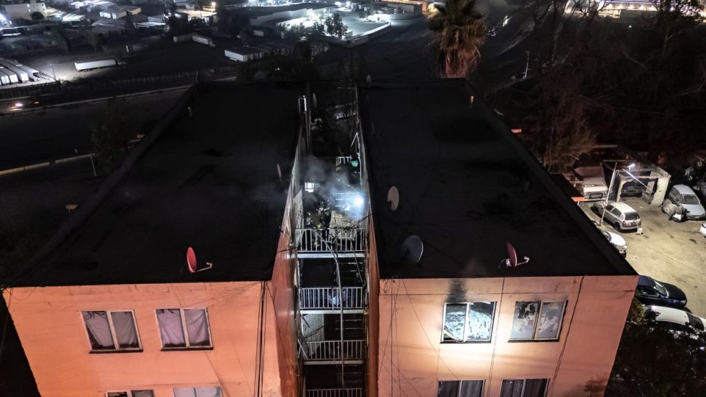 Se incendia departamento en un quinto piso
