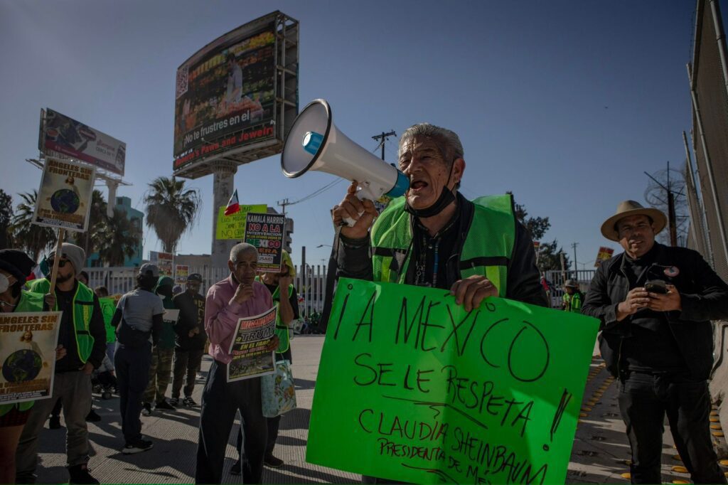 Asociaciones civiles marchan por el día del Migrante