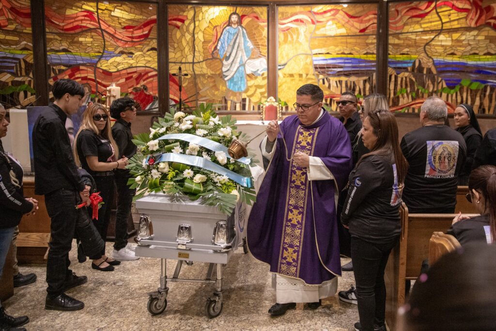 Se lo entregué a la Virgen, hoy cumplo mi promesa: Eddy Carrillo