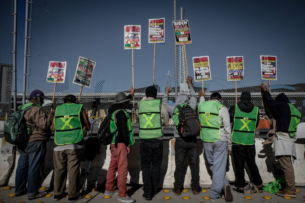 Asociaciones civiles marchan por el día del Migrante