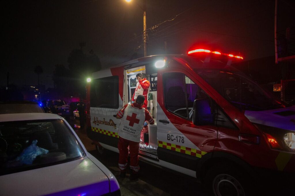 Atacan a balazos a un hombre y huyen a la Vía Rápida