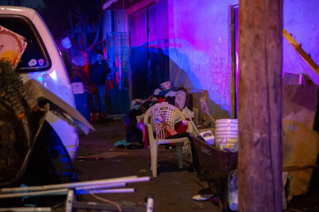 Atacan a balazos a un hombre y huyen a la Vía Rápida