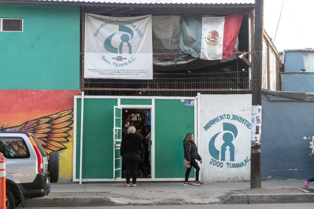 Migrantes tienen que esperar varios meses para citas en app CBP One Migrantes tienen que esperar varios meses para citas en app CBP One