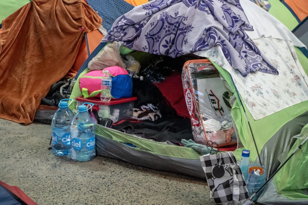 Migrantes tienen que esperar varios meses para citas en app CBP One Migrantes tienen que esperar varios meses para citas en app CBP One