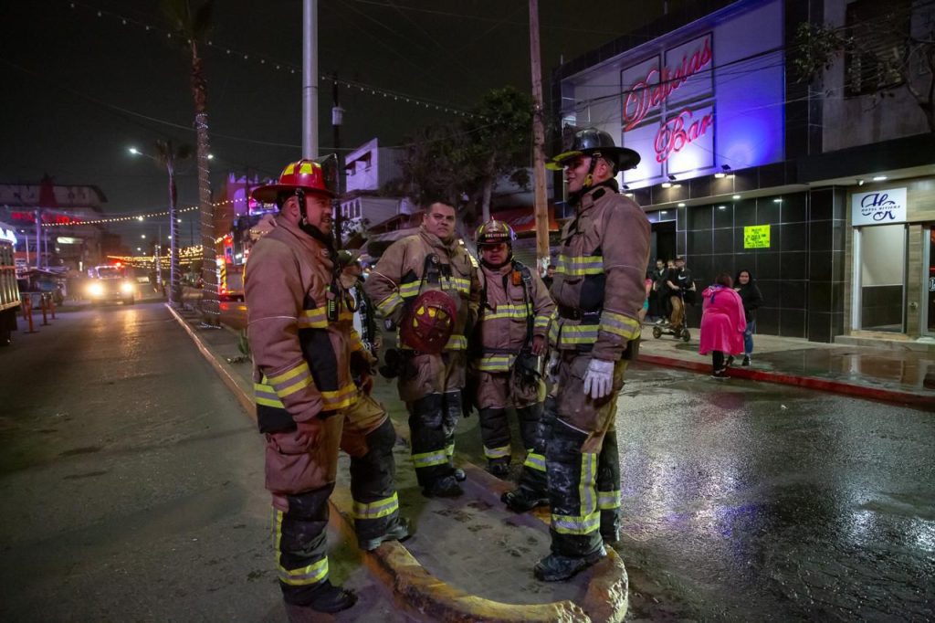 Incendio en hotel de la Zona Norte deja dos personas atrapadas Incendio en hotel de la Zona Norte deja dos personas atrapadas