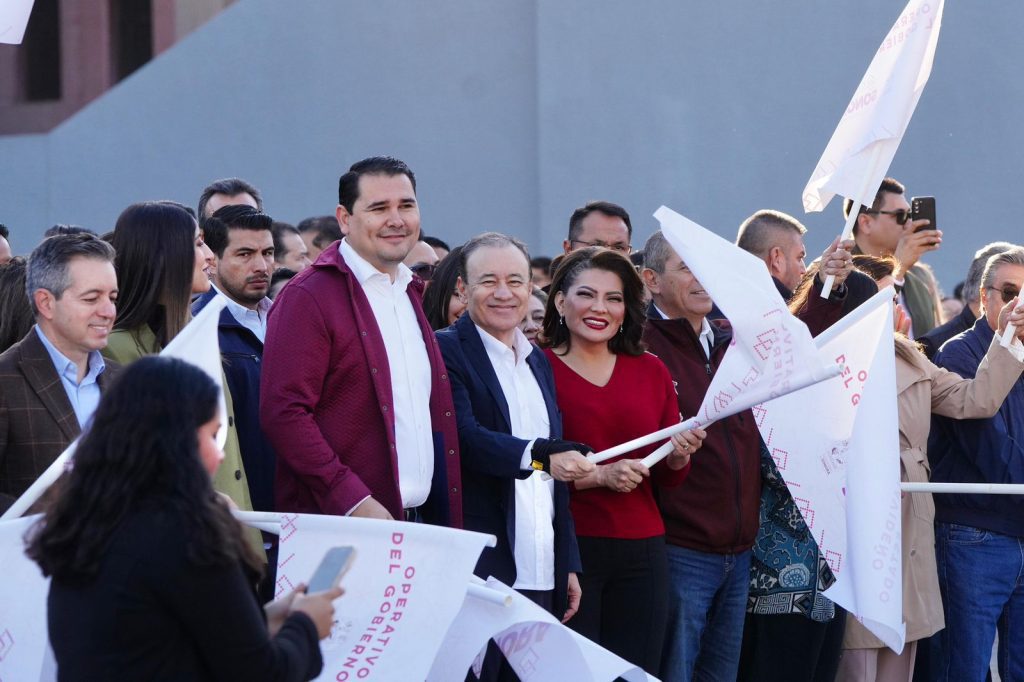 Gobernador Durazo lleva apoyos a familias de los 72 municipios con Operativo Navideño 2025