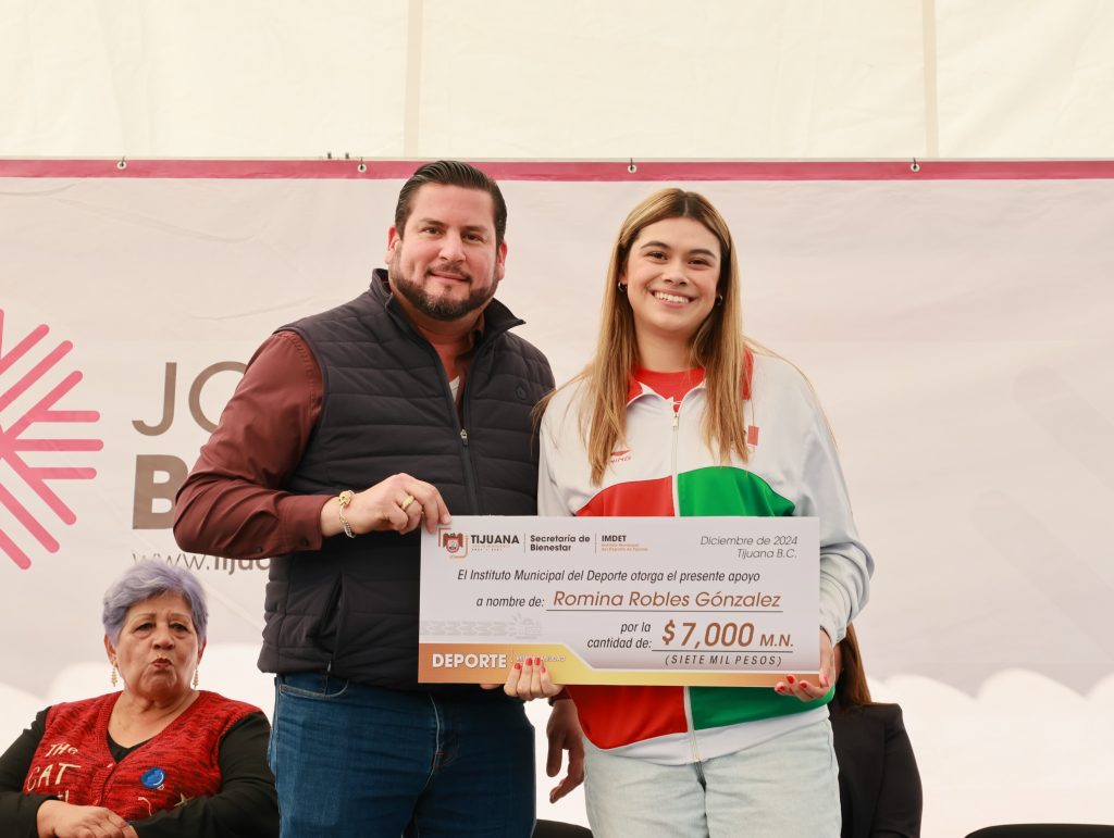 Ayuntamiento de Tijuana lleva bienestar a las familias de Las Huertas