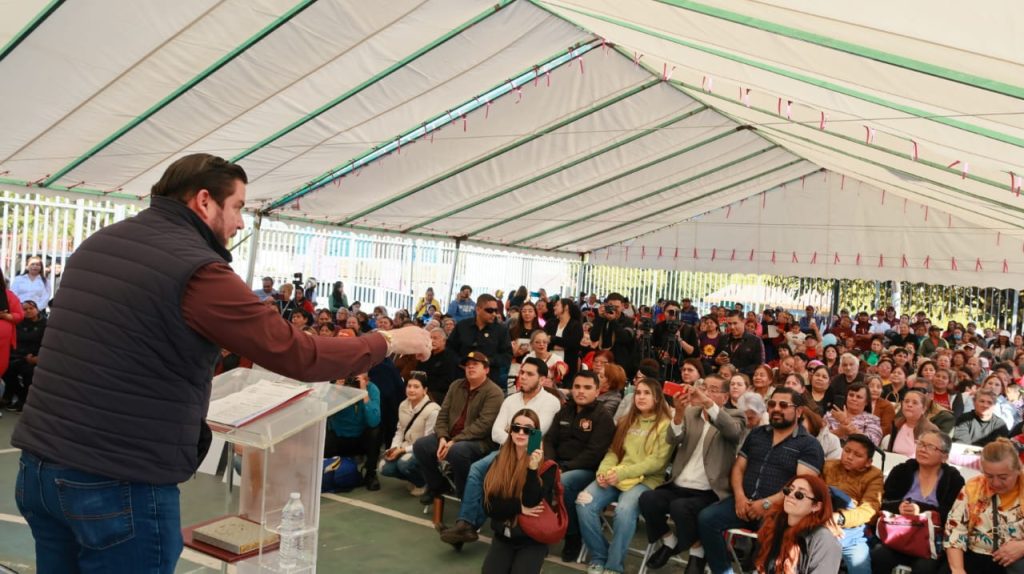 Ayuntamiento de Tijuana lleva bienestar a las familias de Las Huertas