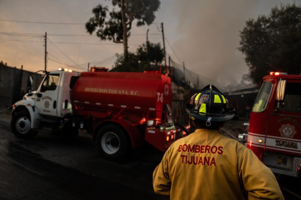 Incendio deja a familia sin vivienda en la colonia Montes Olímpicos