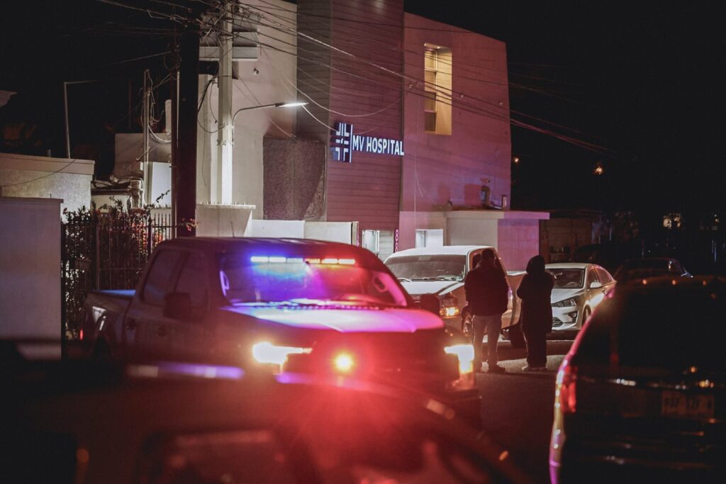 Clínica de Mexicali es resguardada tras muerte de una mujer en cirugía bariátrica