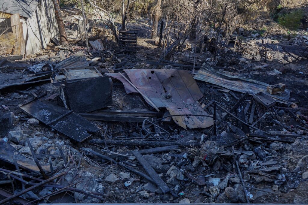 Familias afectadas por incendio solicitan apoyo para reconstruir sus casas