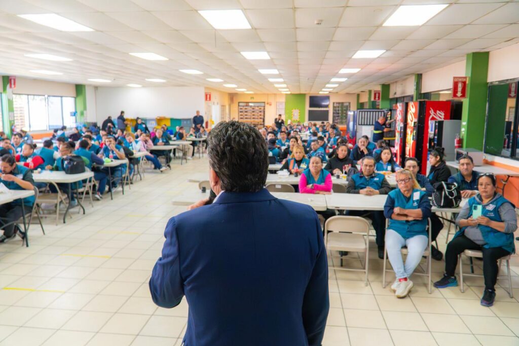 Gobierno de la presidenta Claudia Sheinbaum comprometido con más aulas y docentes: Dr. Ruiz Uribe