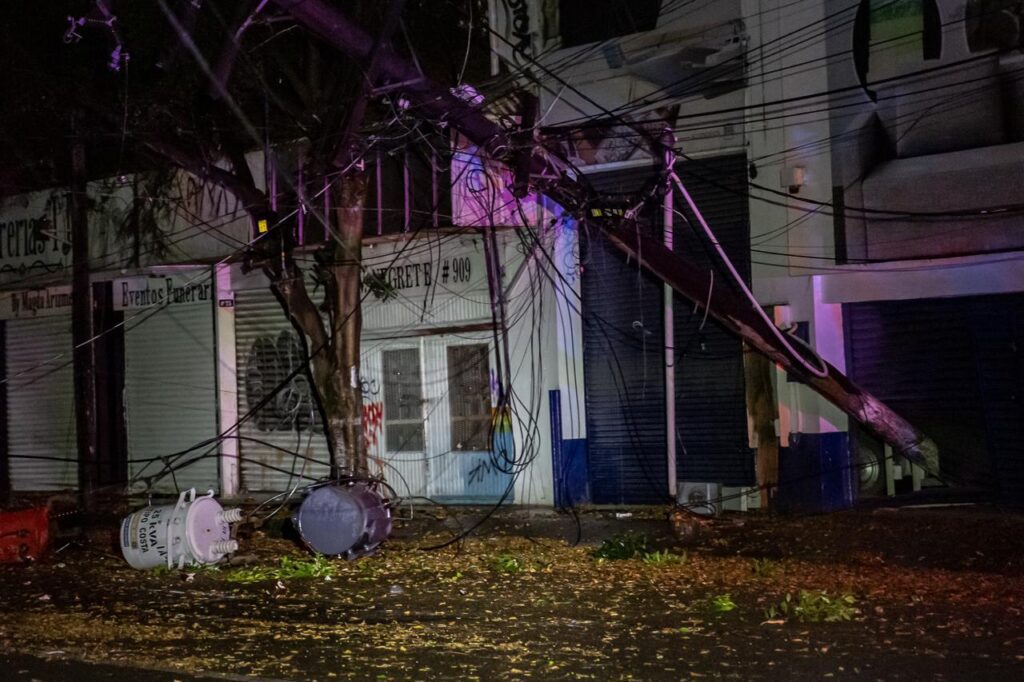Lluvias y fuertes vientos provocan estragos en Tijuana
