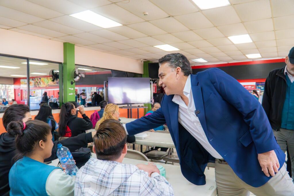 Gobierno de la presidenta Claudia Sheinbaum comprometido con más aulas y docentes: Dr. Ruiz Uribe