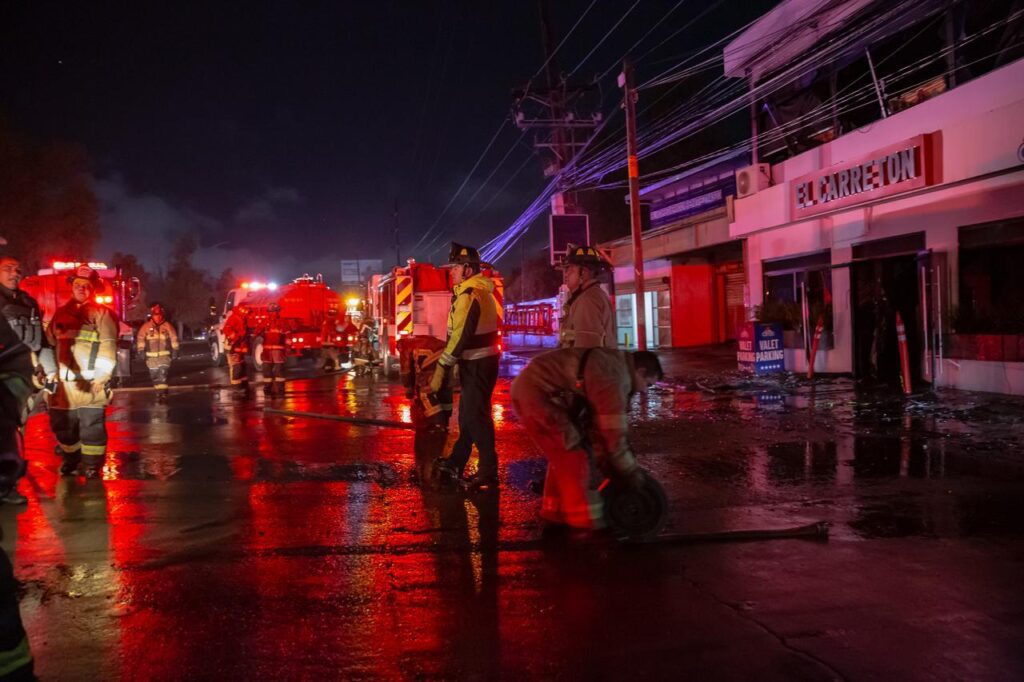 Se incendia mariscos El Carretón
