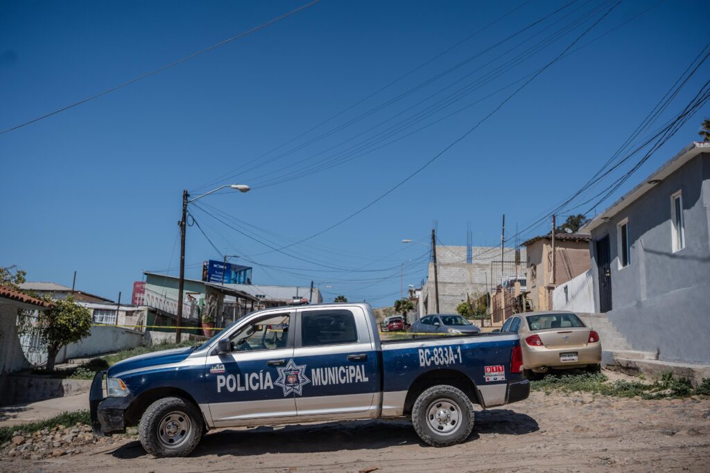 Arrojan cuerpo encobijado en la colonia Libertad