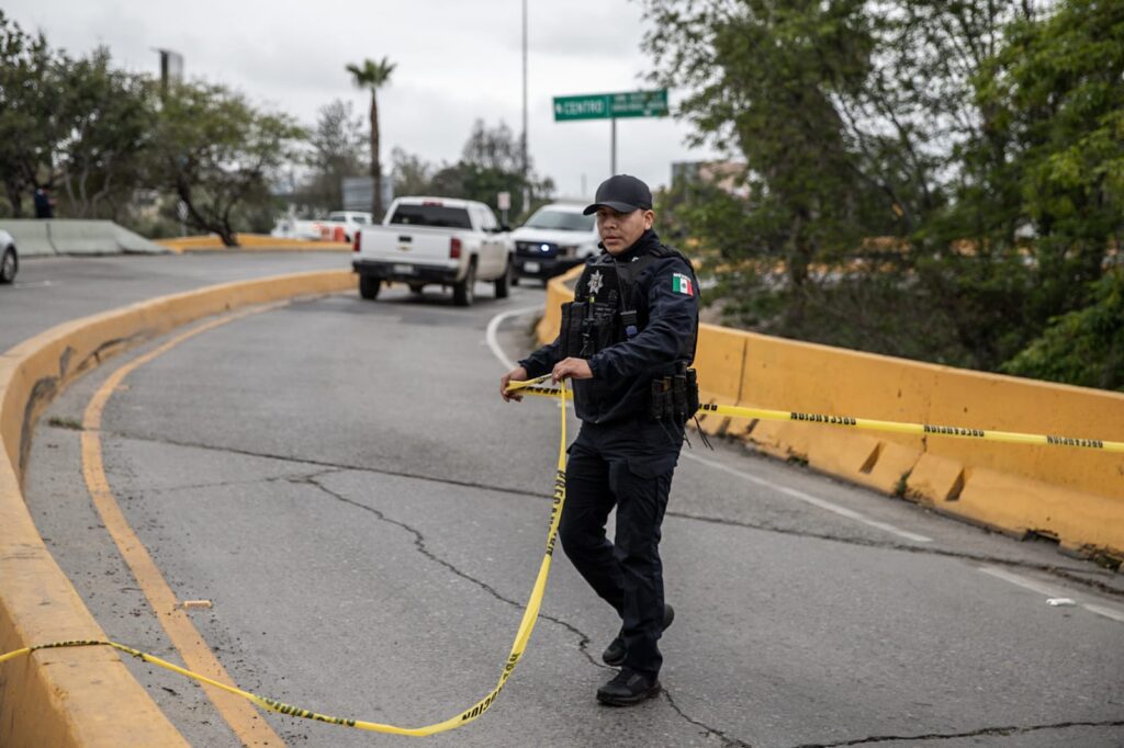 Asesinan a hombre en carril médico de la Línea de San Ysidro