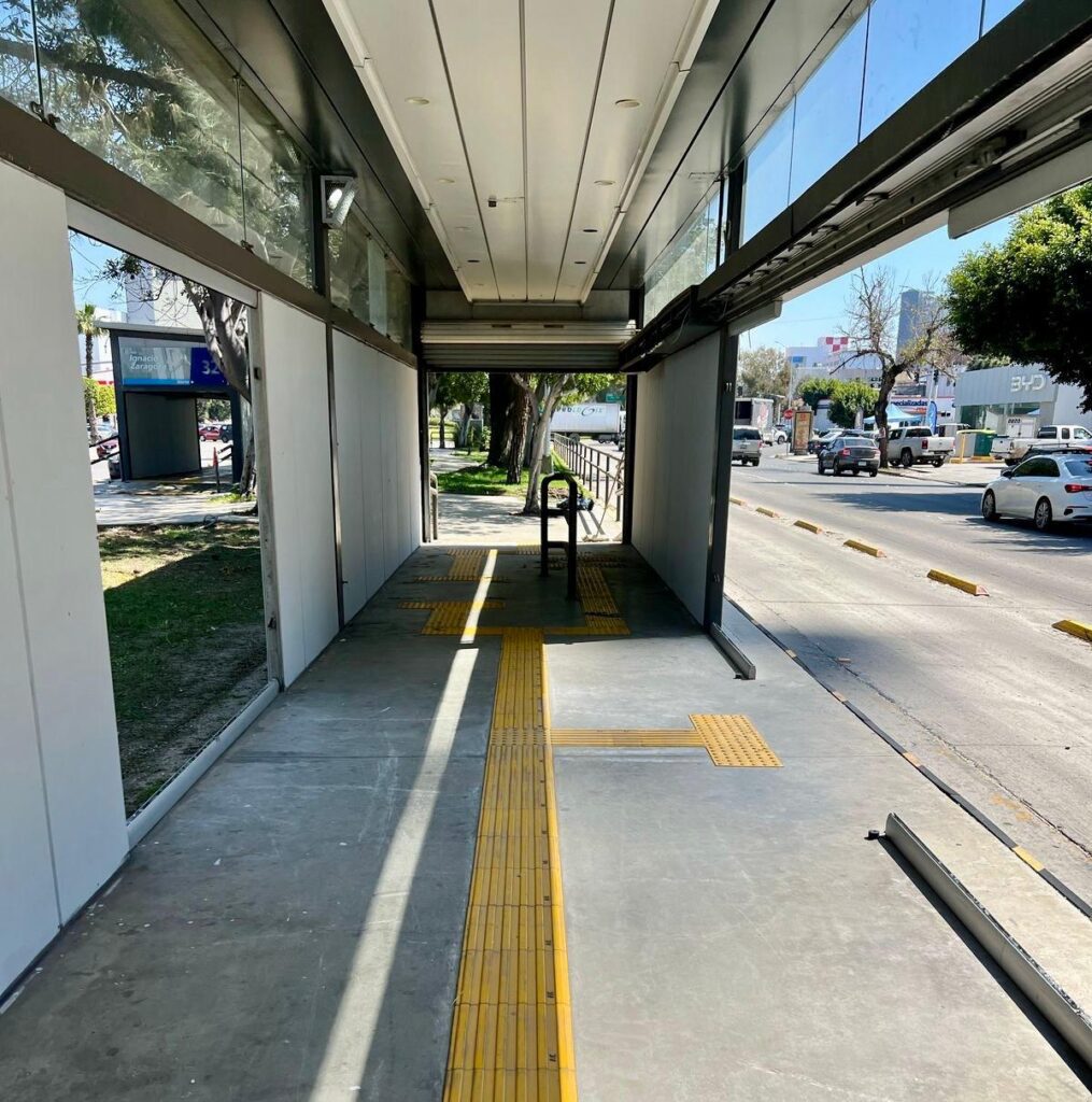 Ayuntamiento de Tijuana rehabilita monumentos y estaciones del SITT