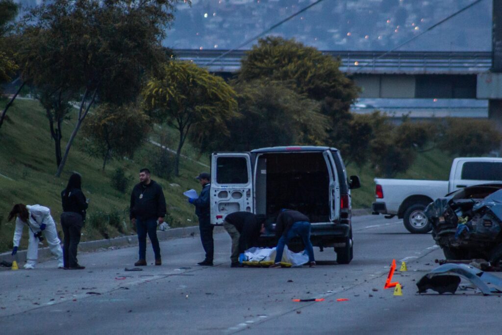 Accidente deja una persona sin vida en vía rápida