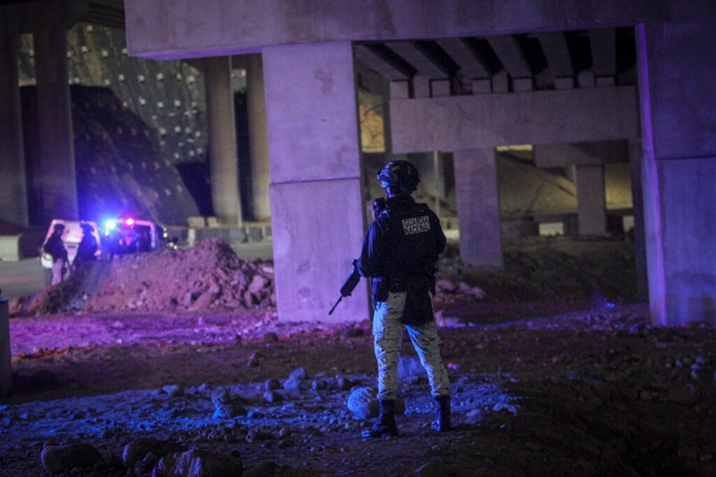 Hallan pareja sin vida debajo del puente de la garita Otay II