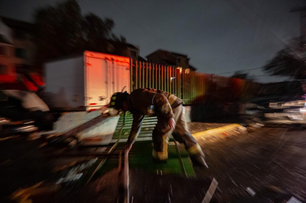 Lluvias y fuertes vientos provocan estragos en Tijuana