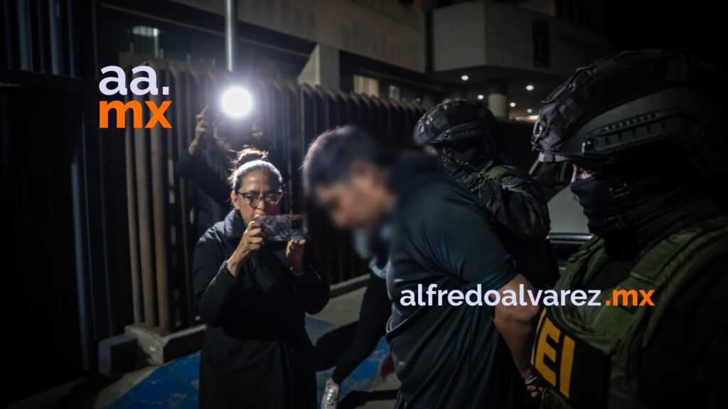 Capturan al asesino de Jefa de Enlace Internacional de la FESC; ya fue trasladado al Cereso de La Mesa Capturan al asesino de Jefa de Enlace Internacional de la FESC; ya fue trasladado al Cereso de La Mesa