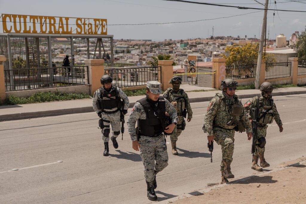 Asesinan a tres hombres en Santa Fe en ataque armado