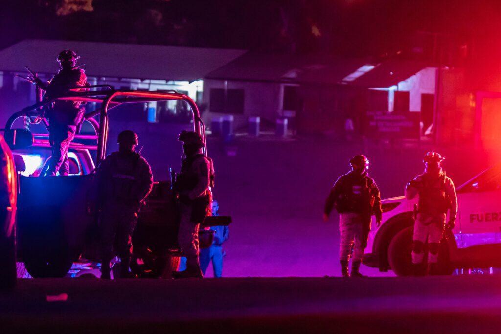 Investigan enfrentamiento armado en Los Arenales, solo encontraron balas, autos y sangre