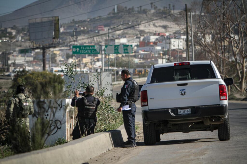 Encuentran sin vida a hombre en alcantarilla del Bulevar 2000