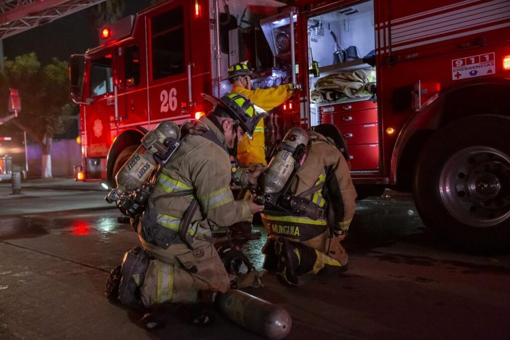 Se incendia bar cercano a Palacio Municipal