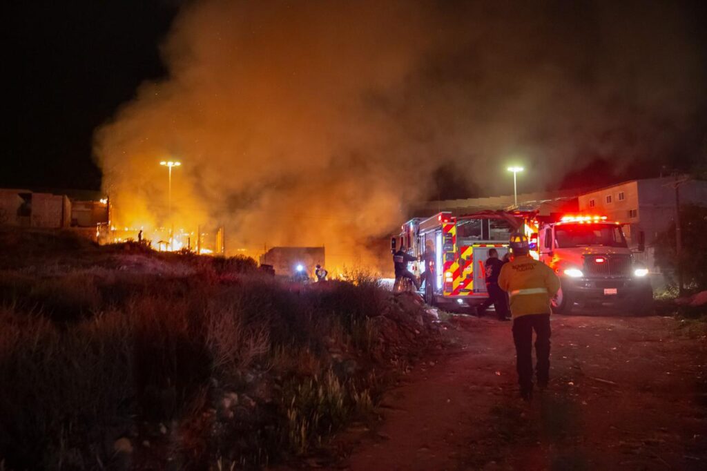 Se incendian seis casas en la colonia Nido de las Águilas