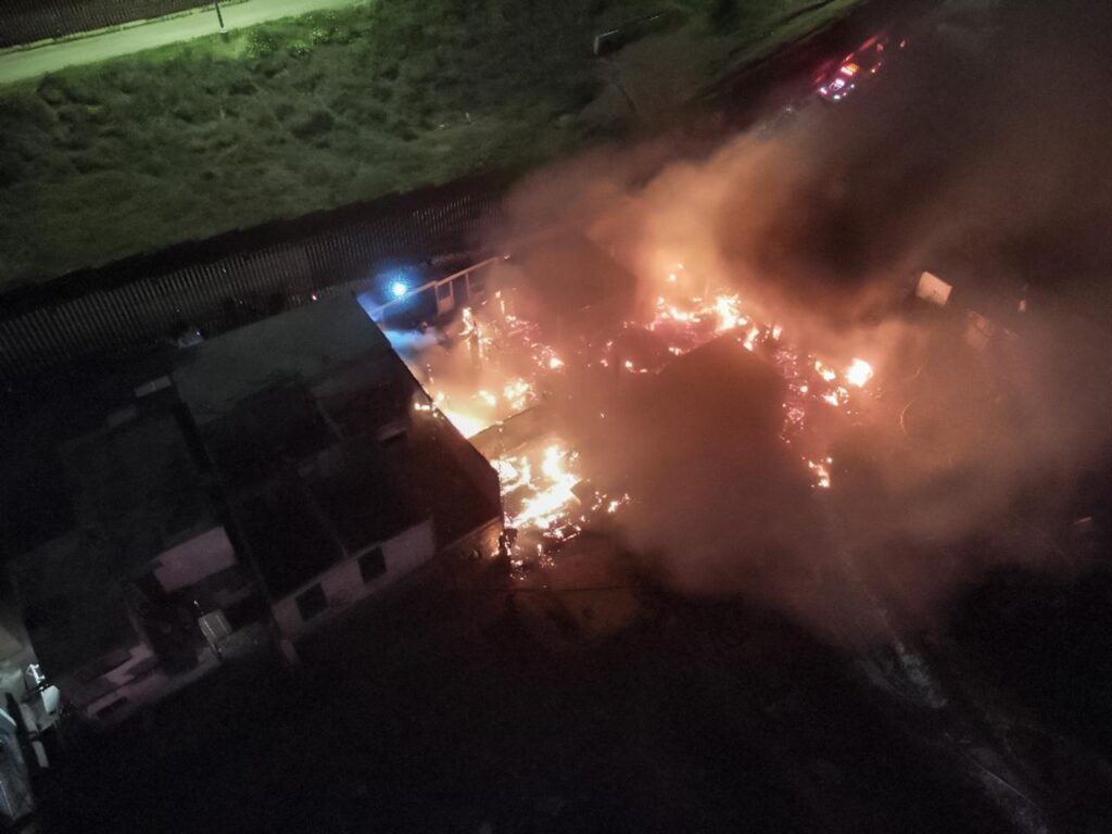 Se incendian seis casas en la colonia Nido de las Águilas