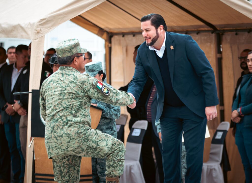 Asiste Ismael Burgueño a la inauguración de la 409 Compañía de Guardia Nacional