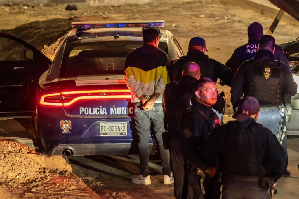 Sujetos desatan persecución tras perpetrar un robo violento