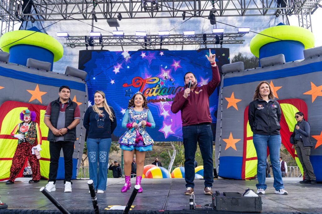 Celebran el Día del Niño con presentación de Tatiana en el Parque Morelos