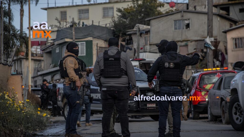Atacan a policías cuando detectaron vehículo usado en una privación ilegal Atacan a policías cuando detectaron vehículo usado en una privación ilegal