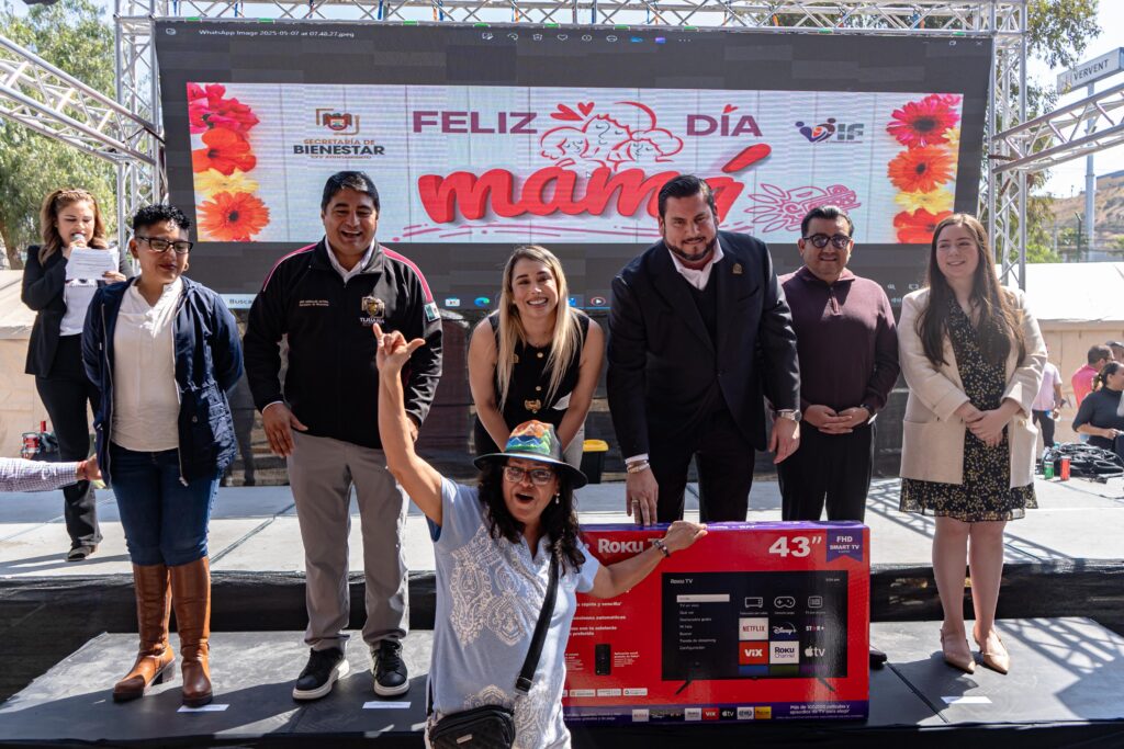 Celebran el Día de la Madres con serenata especial en el Parque Morelos