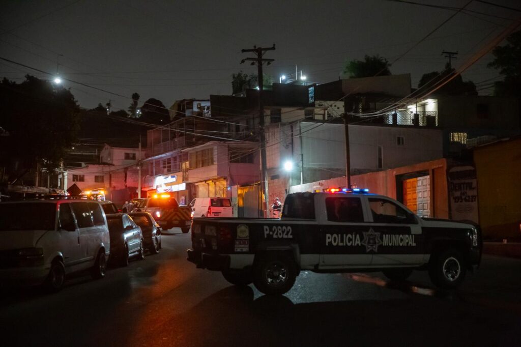Ataque armado deja dos muertos y tres lesionados en Cañón Palmeras
