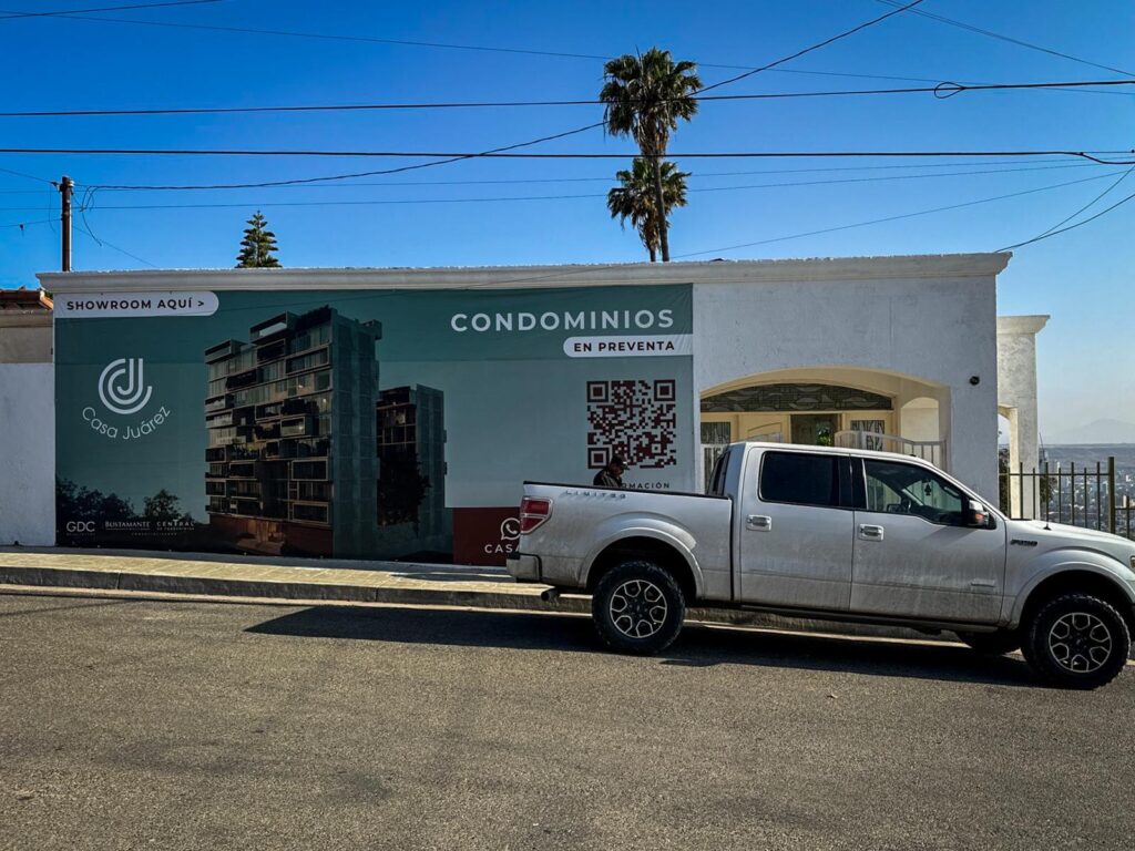 Vecinos de la Juárez se manifiestan para evitar la construcción de dos edificios