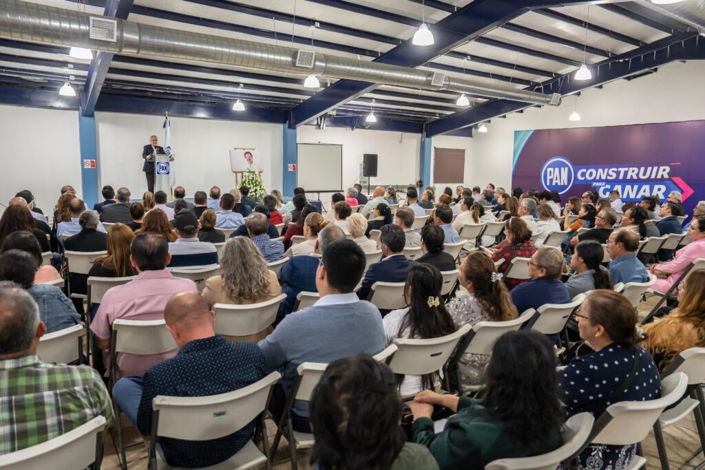 Panistas homenajean a Juan Manuel Gastélum, exalcalde de Tijuana