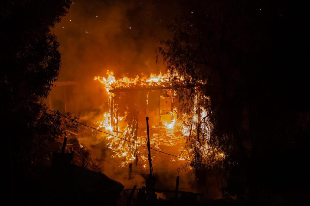 Se incendia una casa en el bulevar Cuauhtémoc