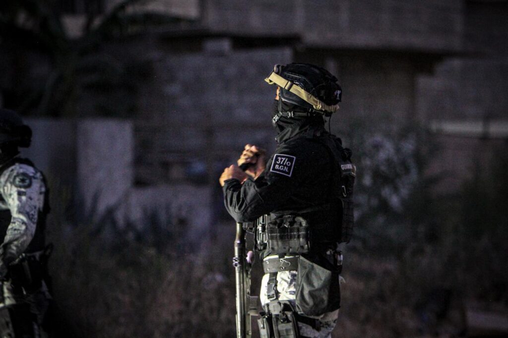 Hallan cuerpo con huellas de violencia en Lomas Conjunto Residencial