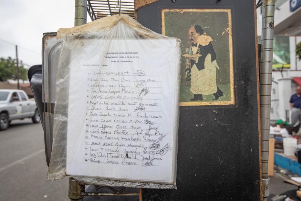 Tras triplicarle la renta, desalojan el restaurante español “Lorca” en la Cacho